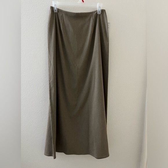 NWT ☀️Liz Claiborne Tan Conservative Office Career Maxi Skirt 8 - Picture 1 of 7